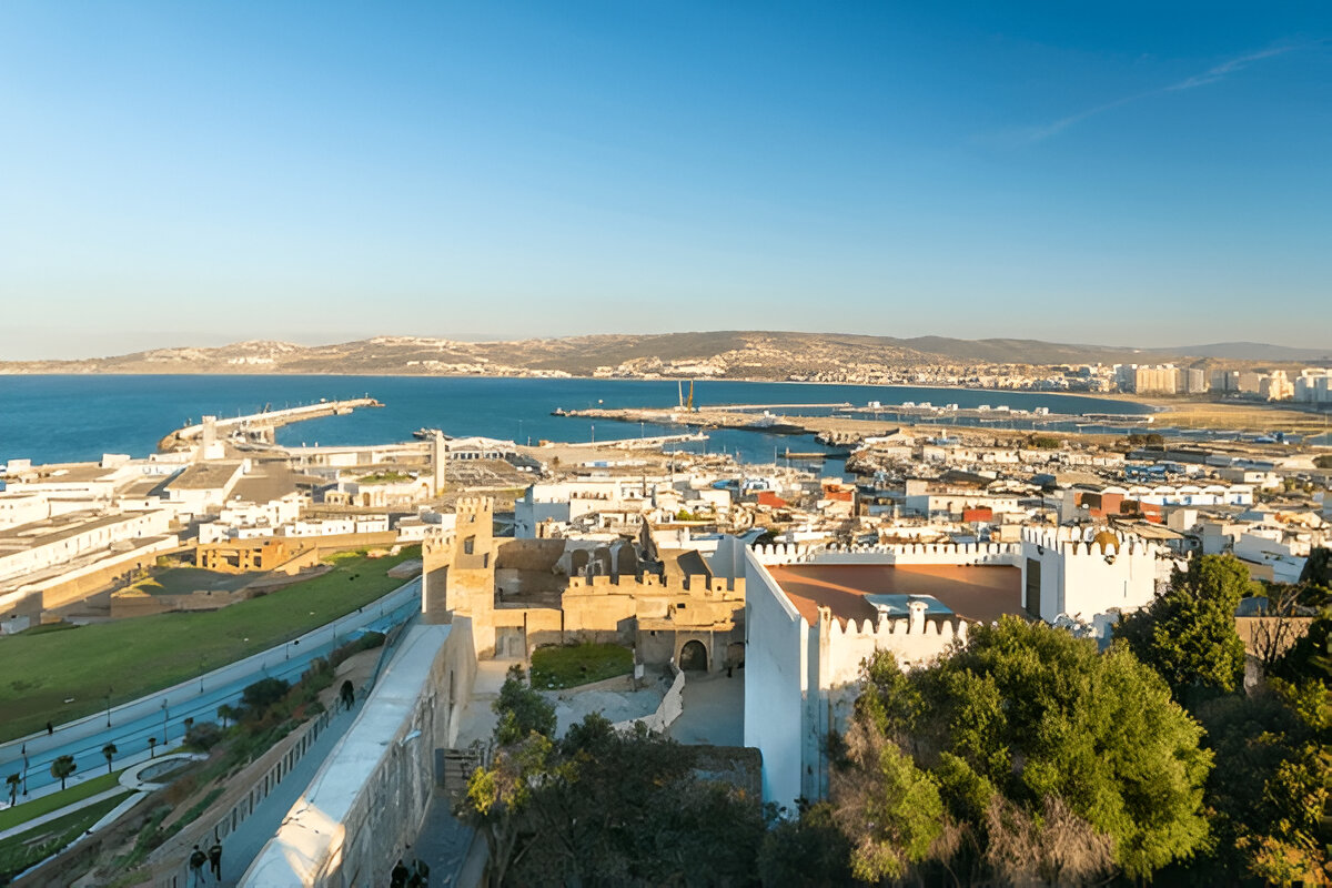 8-Days Circuit Tour From Tangier to Fez and Ends in Marrakech